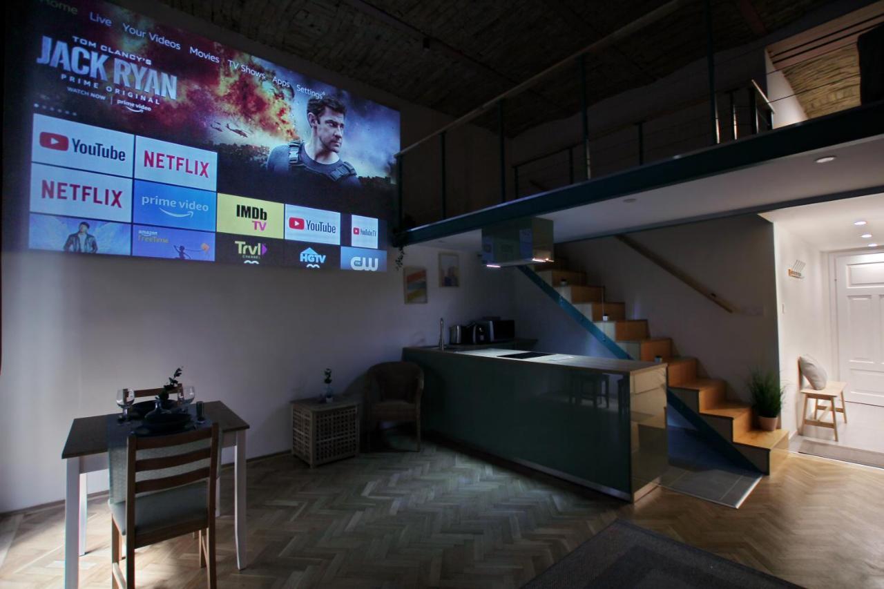 Awesome Budapest Downtown Studio W Balcony & Free Private Parking 외부 사진